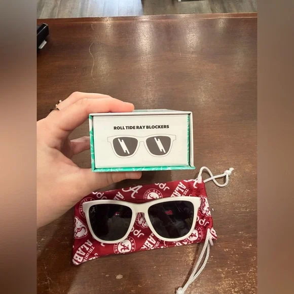 Goodr Sunglasses "Roll Tide Ray Blockers" - Picture 3 of 4